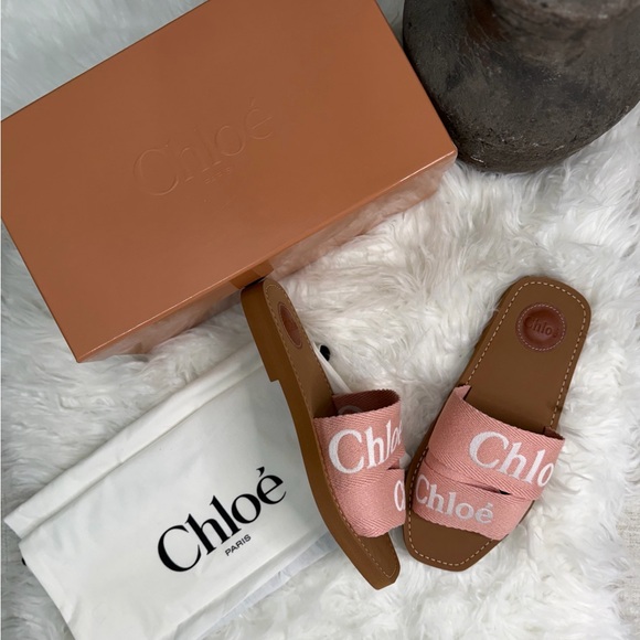 Chloe Shoes - CHLOE LOGO STRAP SLIDE